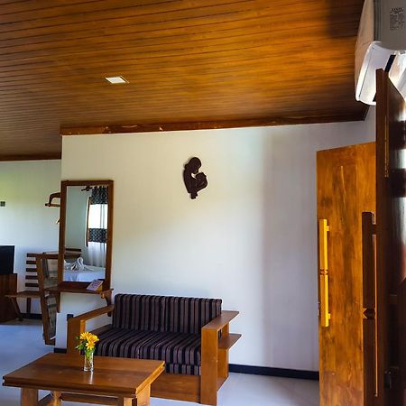 Eco Hotel Black & White - Anuradhapura Mihintale Luaran gambar
