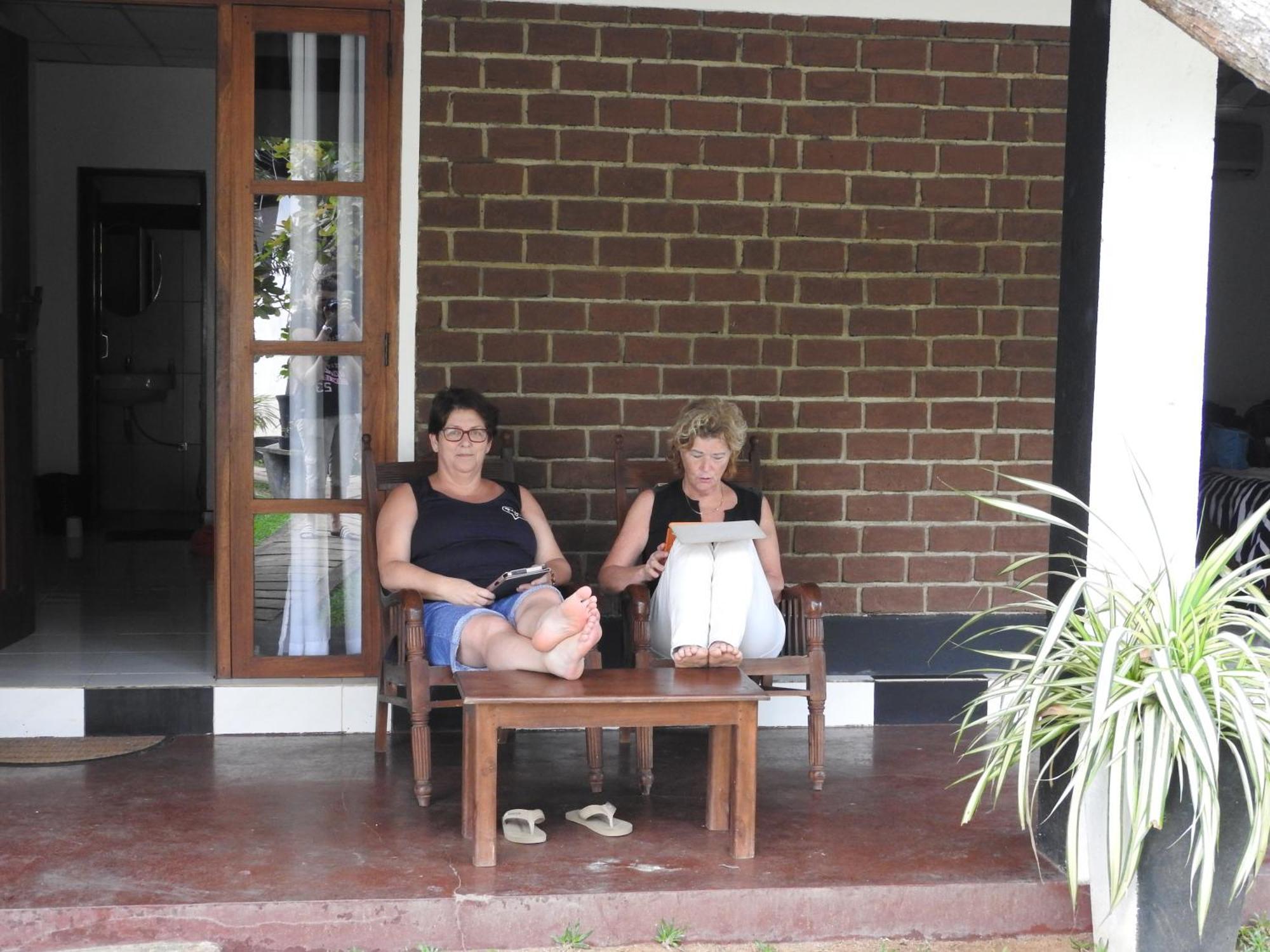 Eco Hotel Black & White - Anuradhapura Mihintale Luaran gambar