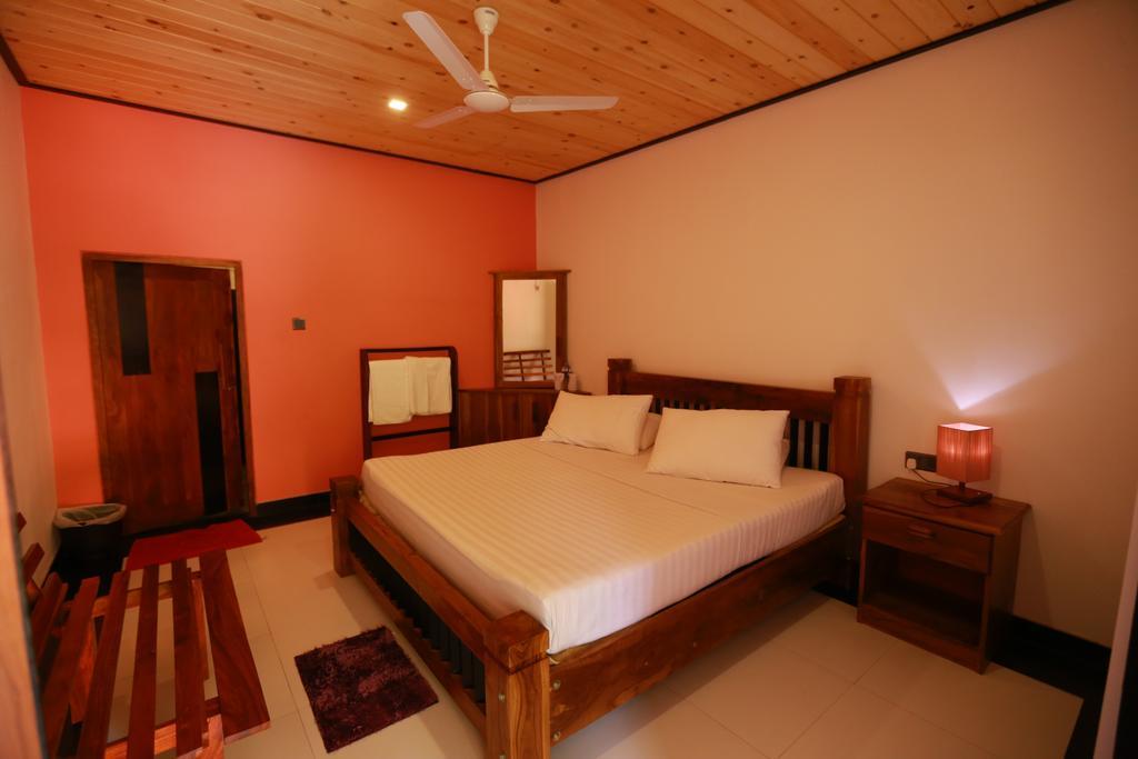 Eco Hotel Black & White - Anuradhapura Mihintale Luaran gambar